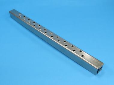 Edelstahl Sprosse 30 mm breit gelocht für Leiter - 435 mm V4A Lochsprosse 435 mm