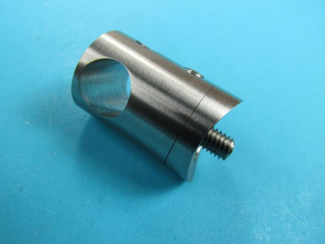 Querstabhalter Traversenhalter V2A Edelstahl Inox für Rohr 42,4 12 mm Stab 
