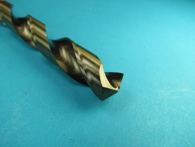 Spiralbohrer HSSE - Co5 - Ø 3,3 mm für M4 Gewinde Ø 3,3 mm für M4 Gewinde